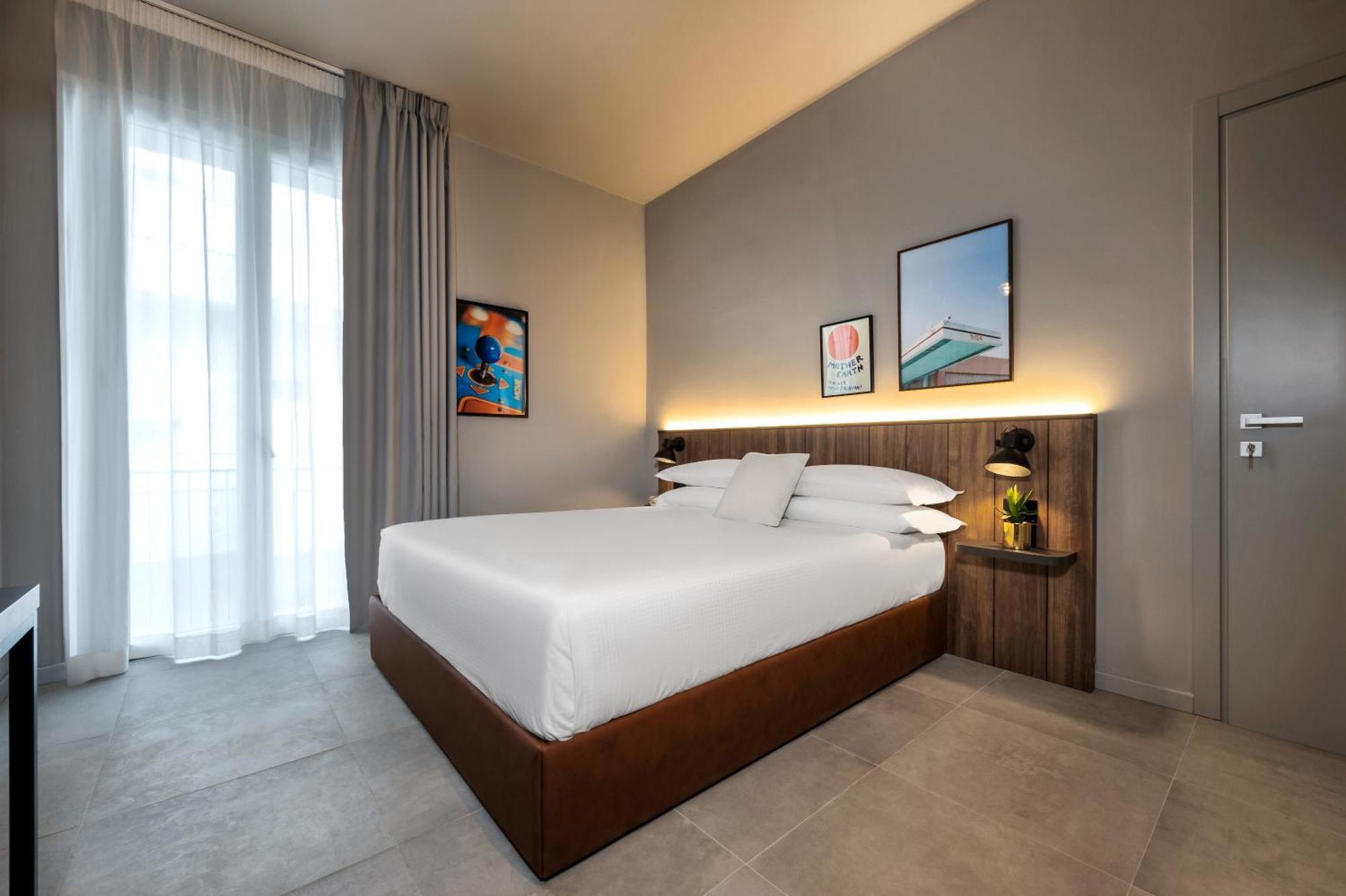 Homie Hotel Римини Екстериор снимка